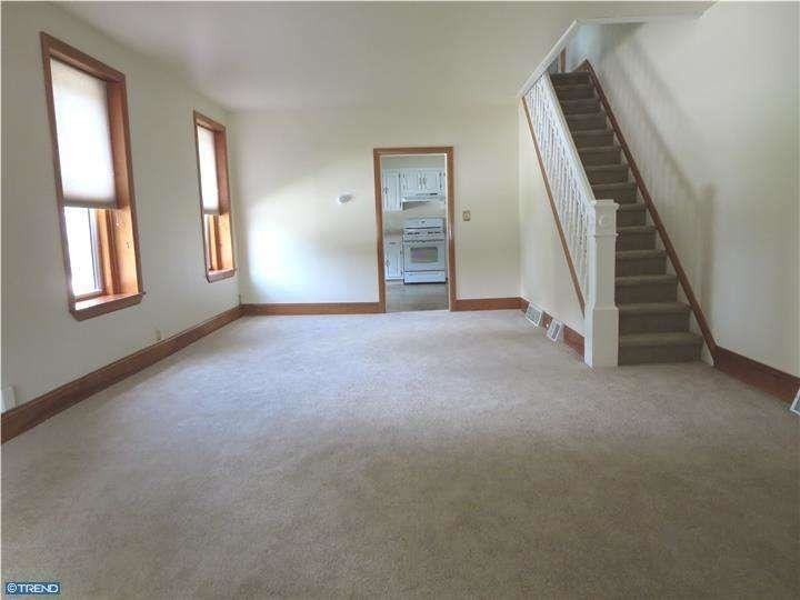 1034 Milmont Ave - Photo 3 of 15