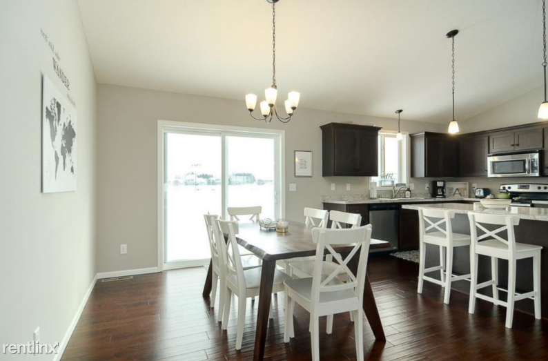 16630 74th St NE - Photo 3 of 13