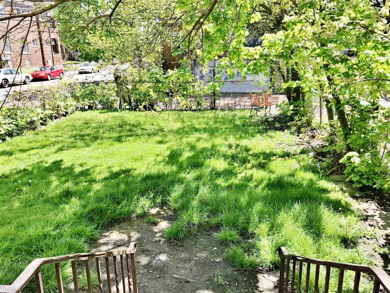 622 Mellon St - Photo 2 of 3