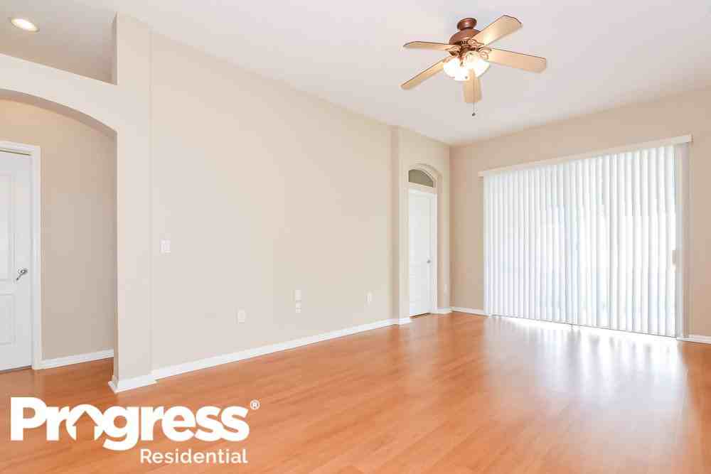 702 Erik Lake Rd - Photo 3 of 16