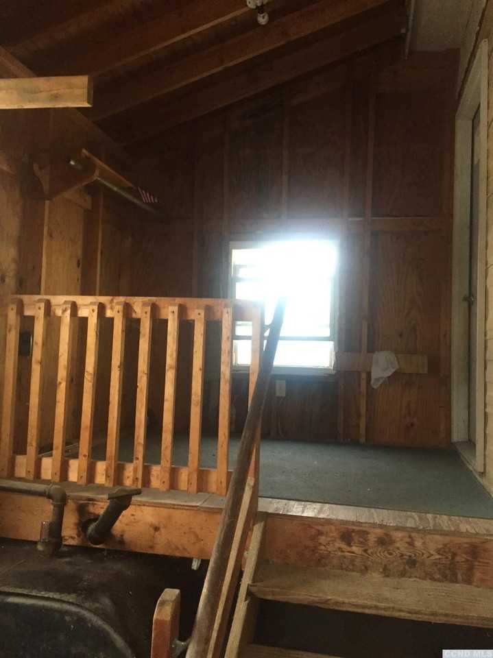 9 McCafferty Rd - Photo 2 of 11