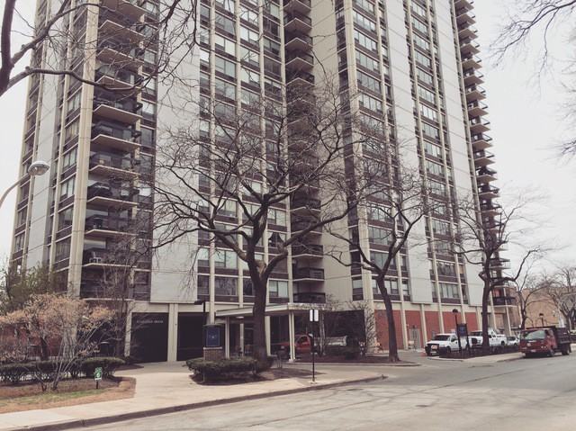 1360 N Sandburg Terrace #507