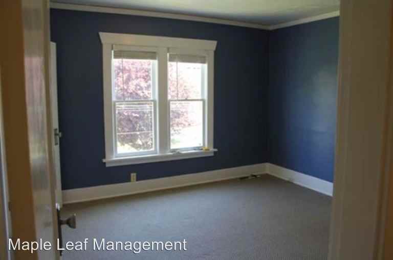 1325 N 38th St - Photo 3 of 6