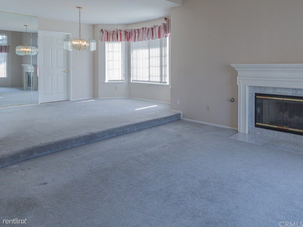 1102 N Deer Creek Dr - Photo 3 of 25