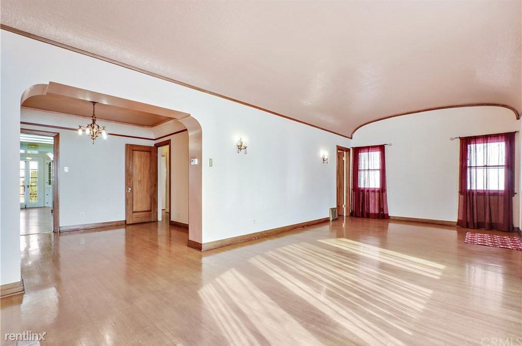 127 Argonne Ave - Photo 3 of 26