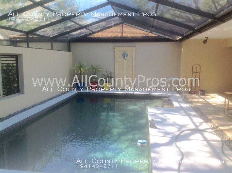 3745 Glen Oaks Manor Dr - Photo 3 of 14