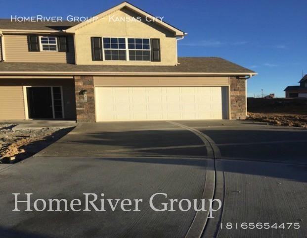 9401-9407 N Lenox Ave