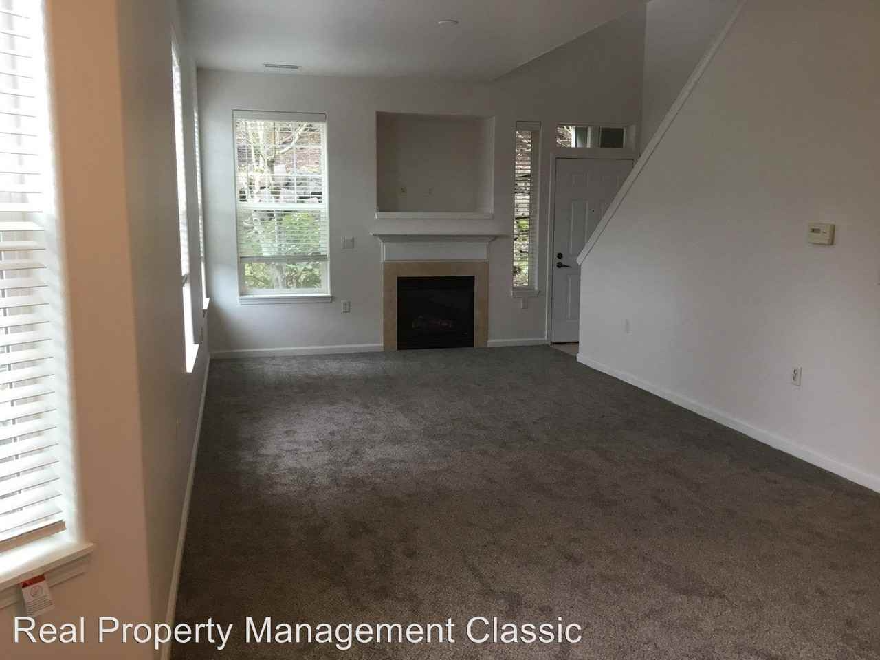 2610 Snowberry Ridge Ct - Photo 2 of 13