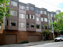 featured image of 923 Eddy St