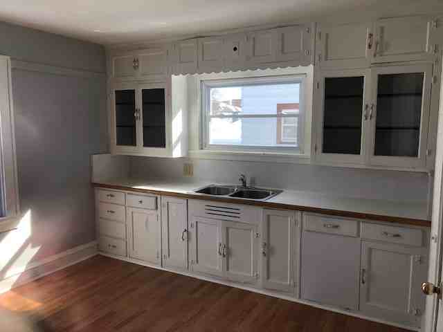 3276 N 44th St - Photo 3 of 10