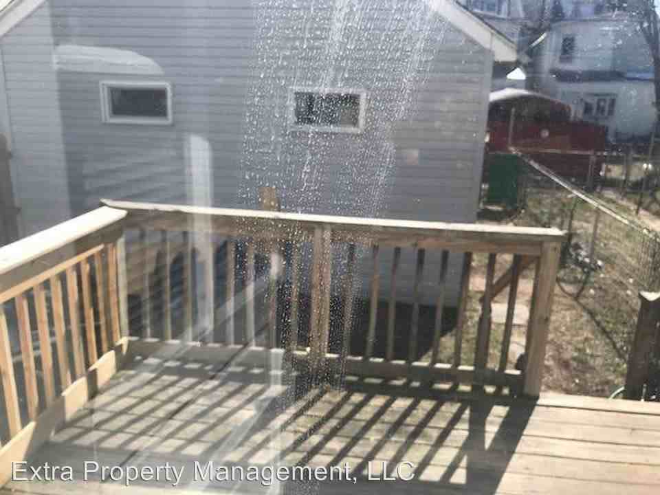 705 Woodland St - Photo 2 of 7