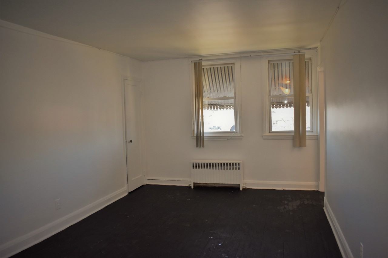 6905 Reisterstown Rd #2 - Photo 2 of 9