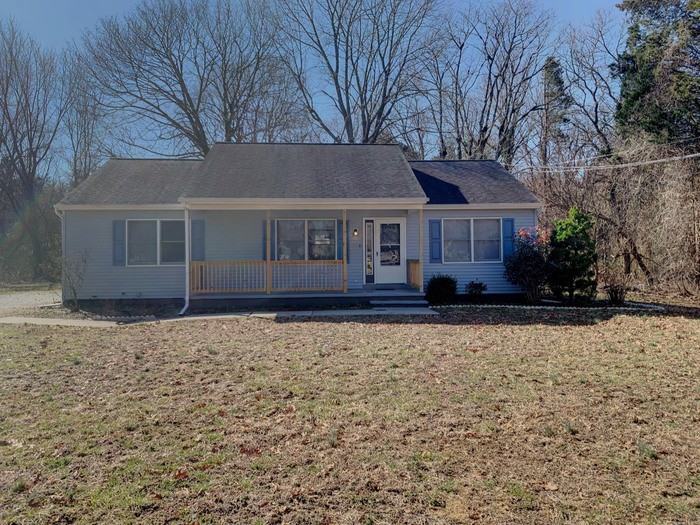 60 Fern Rd - Photo 2 of 18