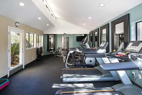 1640 La Rossa Circle - Photo 5 of 5