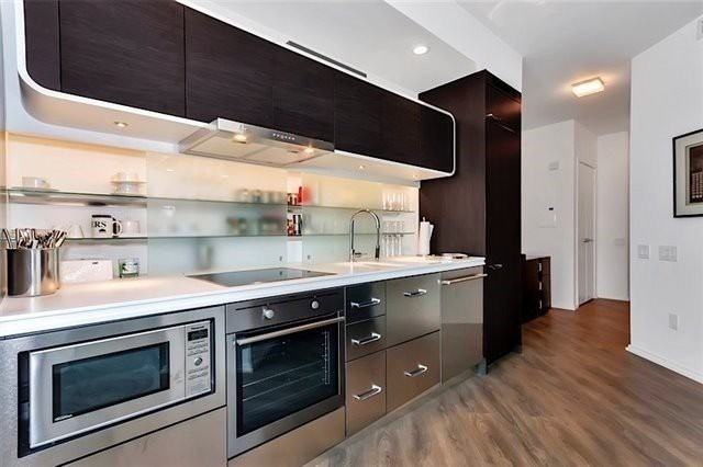 45 Charles Street East ##3007