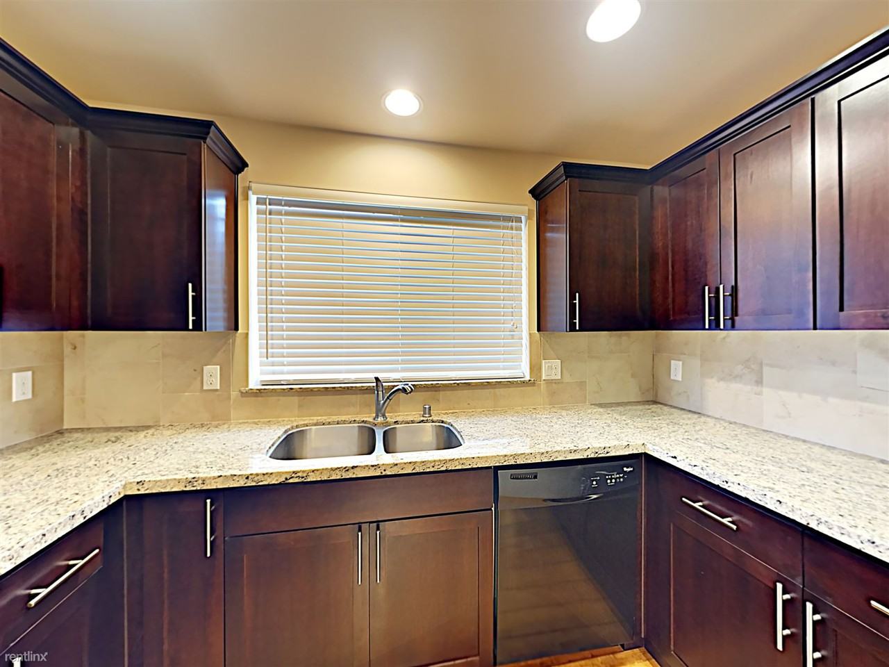 3307 132nd Pl SW #8