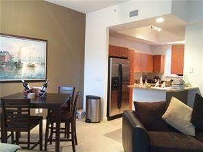 2161 NE 42nd St - Photo 2 of 10