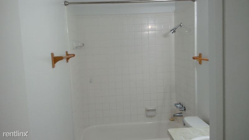 Eikel St - Photo 3 of 9