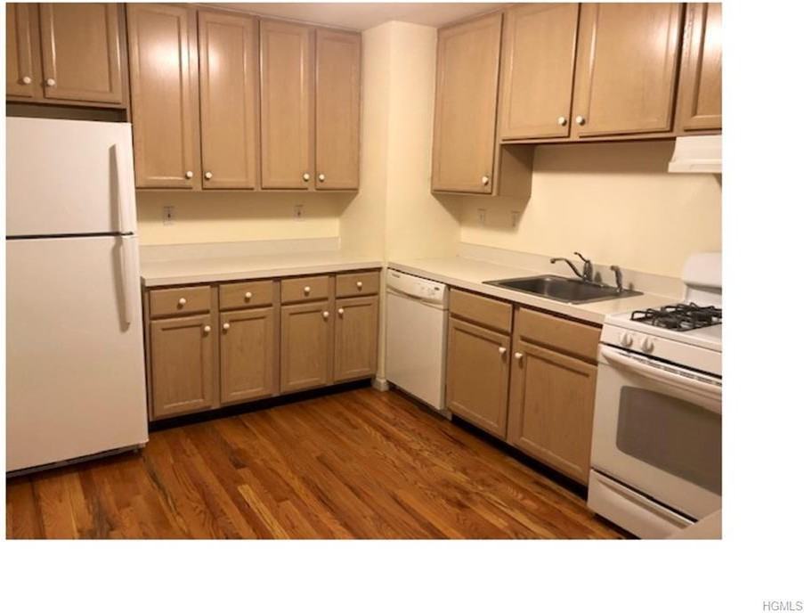 10-12 Chestnut St #A305 - Photo 2 of 10