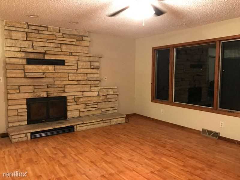 99 Kroll Rd - Photo 2 of 8