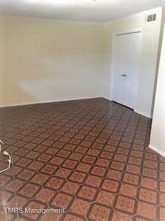 4207 Meredith St - Photo 3 of 13