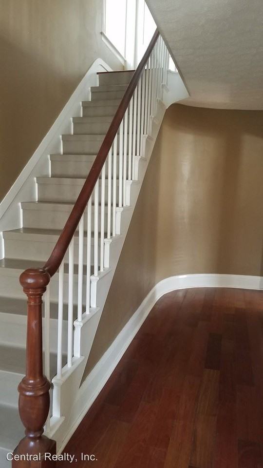 163-165 Charles Bancroft Highway - Photo 2 of 15