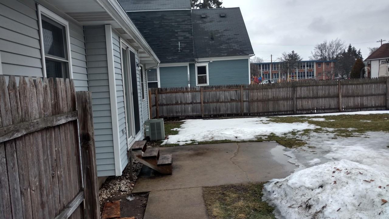 1710 Godfrey Ave SW - Photo 2 of 22