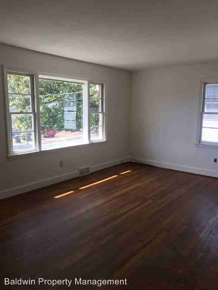 2219 Greenway Ave NW - Photo 2 of 9
