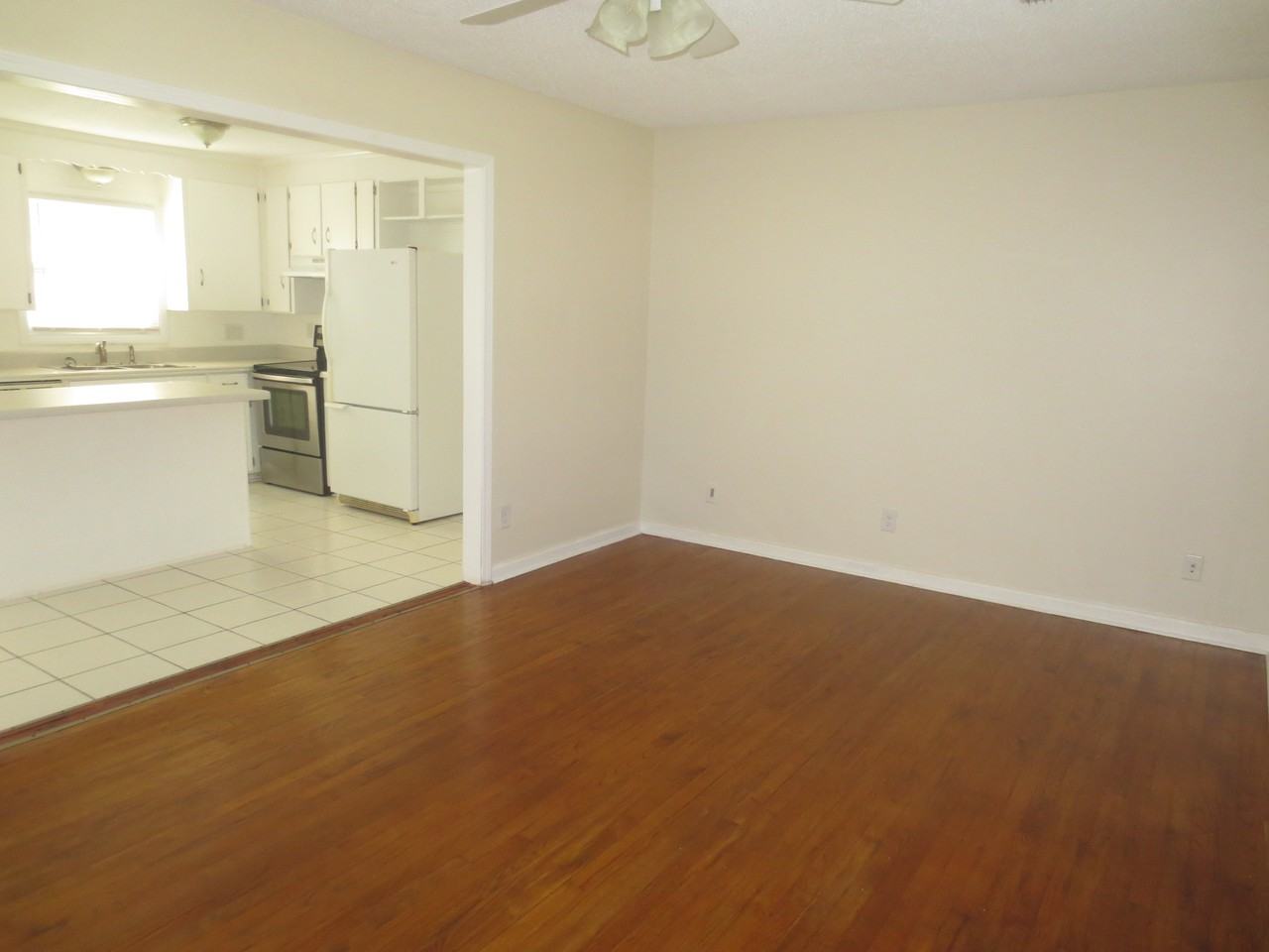 7900 La Nain Dr - Photo 3 of 20