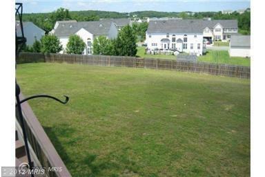 29 Hubbard Ct - Photo 2 of 22