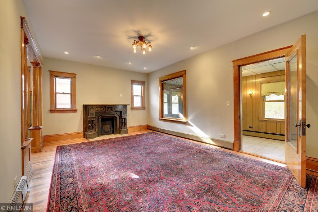 335 University Ave NE #337 - Photo 2 of 50