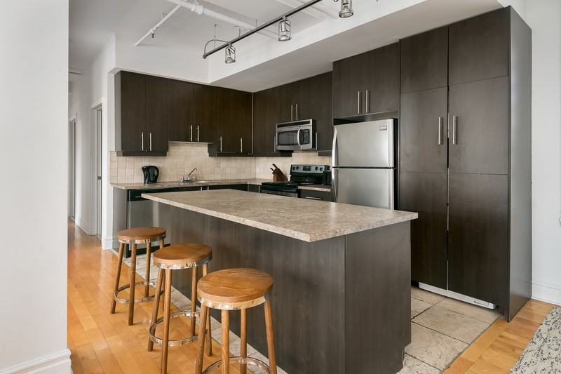 15 Marie-Anne Street West #501 - Photo 3 of 9