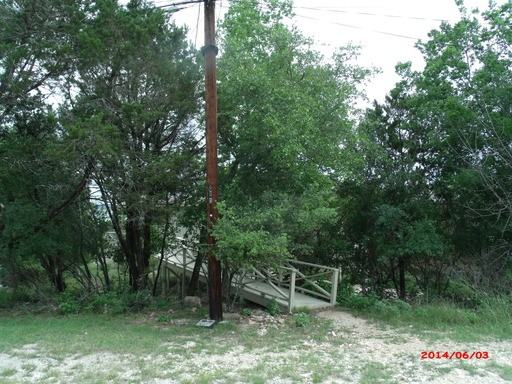 665 Cindy Dr - Photo 2 of 25