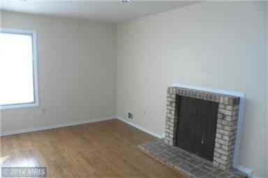 132 Harvest Ln - Photo 3 of 6