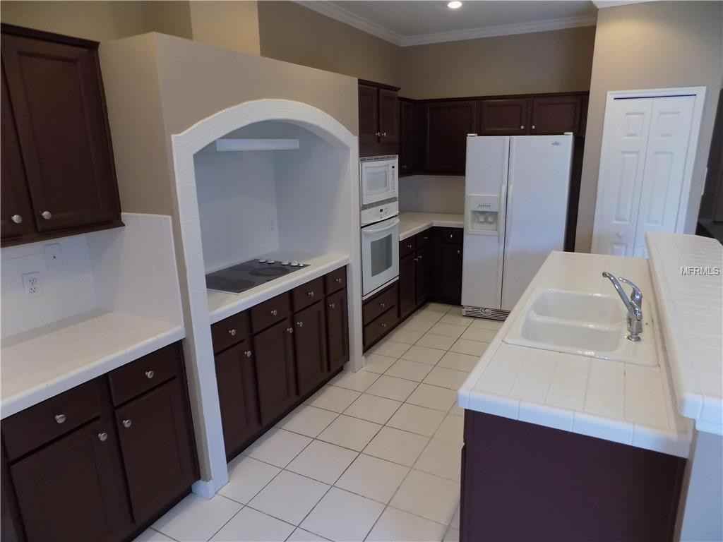 569 Eastbridge Dr - Photo 3 of 21