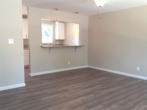 3016 55th St - Photo 2 of 9