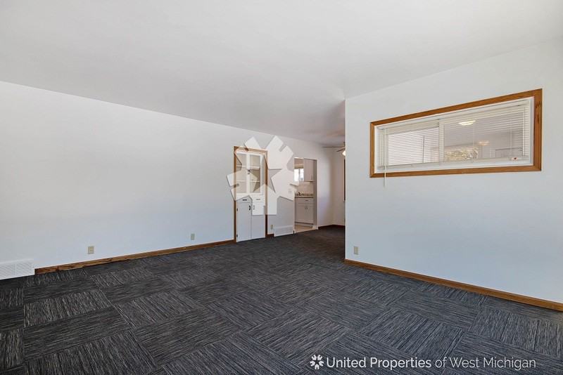 6937 McCords Ave SE - Photo 3 of 20