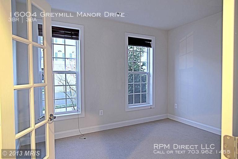 16004 Greymill Manor Drive - Photo 3 of 27