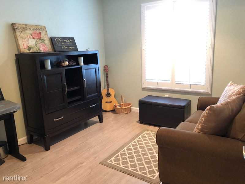 14464 Cottage Ln - Photo 2 of 4