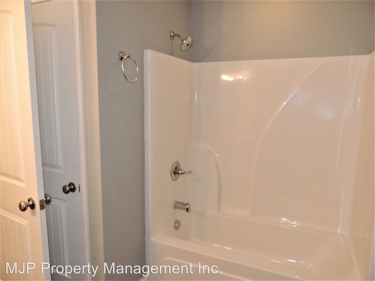 13945 Pelfrey Ln - Photo 3 of 5