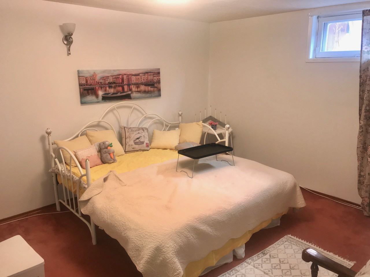 12408 135 Ave NW - Photo 2 of 11