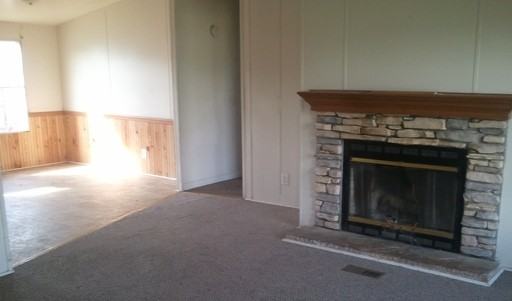 1619 Conkling Dr - Photo 2 of 4