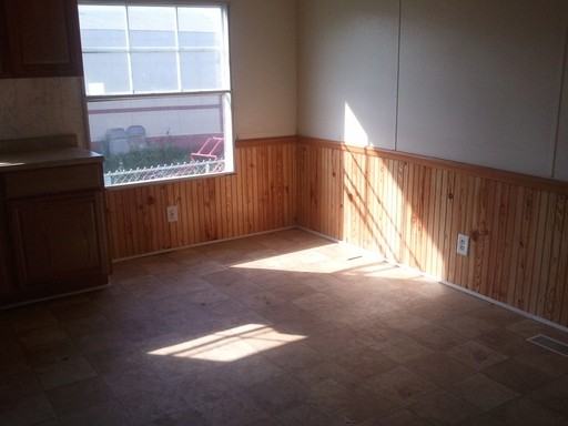 1619 Conkling Dr - Photo 3 of 4