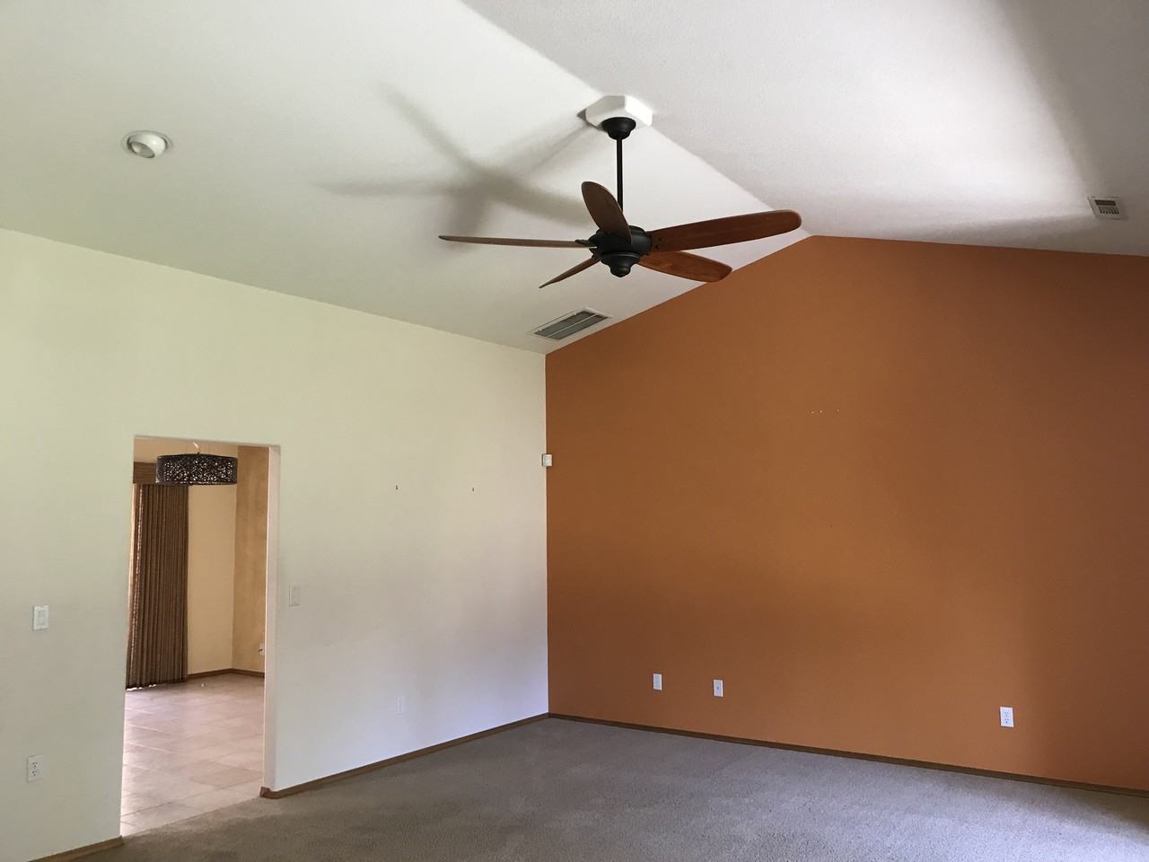 234 Mountain Pine Dr - Photo 2 of 12