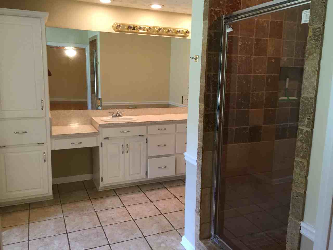 359 Lee Rd 2018 - Photo 3 of 7