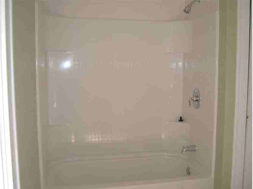 10130 Fairmont St - Photo 3 of 6