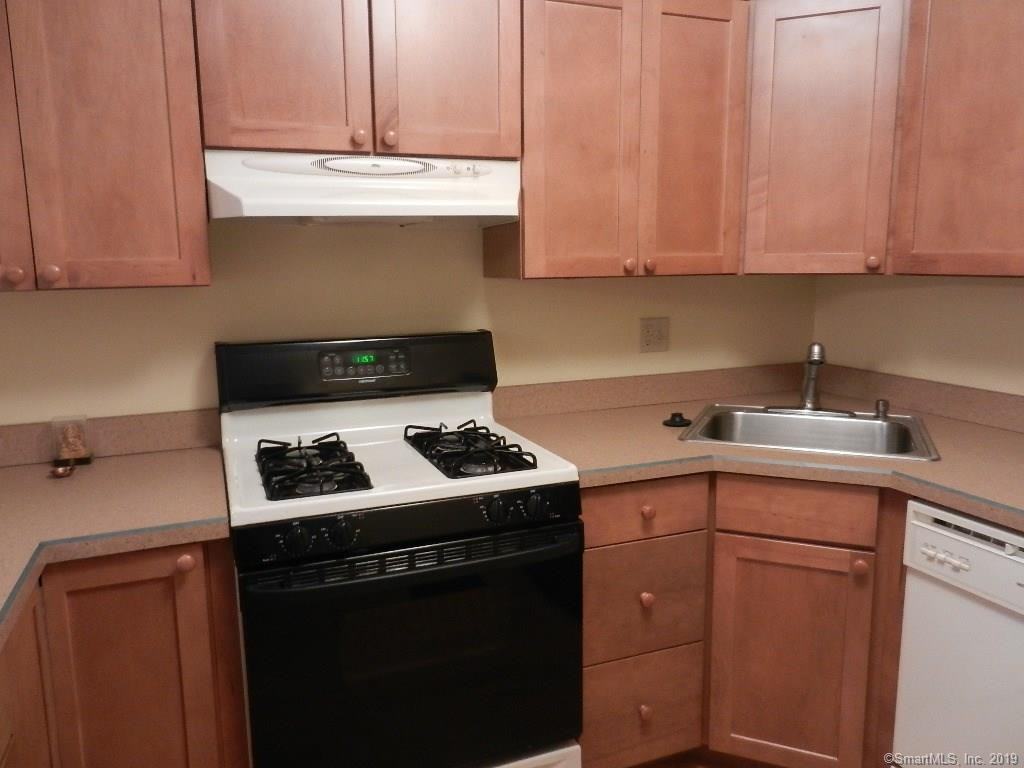 731 Cypress Rd - Photo 2 of 14