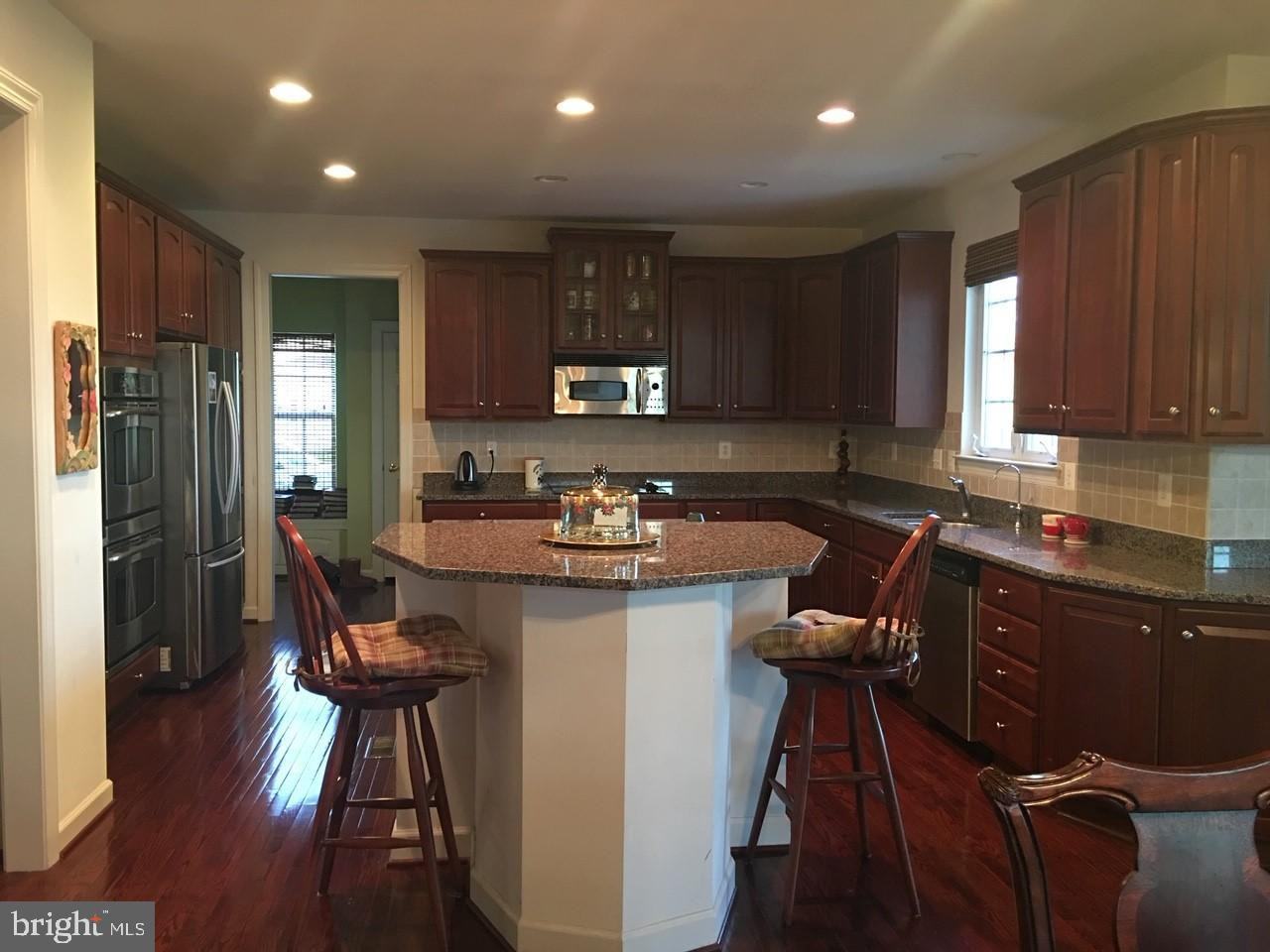 115 N Orchard View Dr - Photo 3 of 26