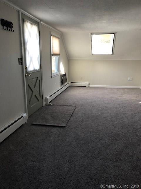 914 Jacob Rd - Photo 3 of 11