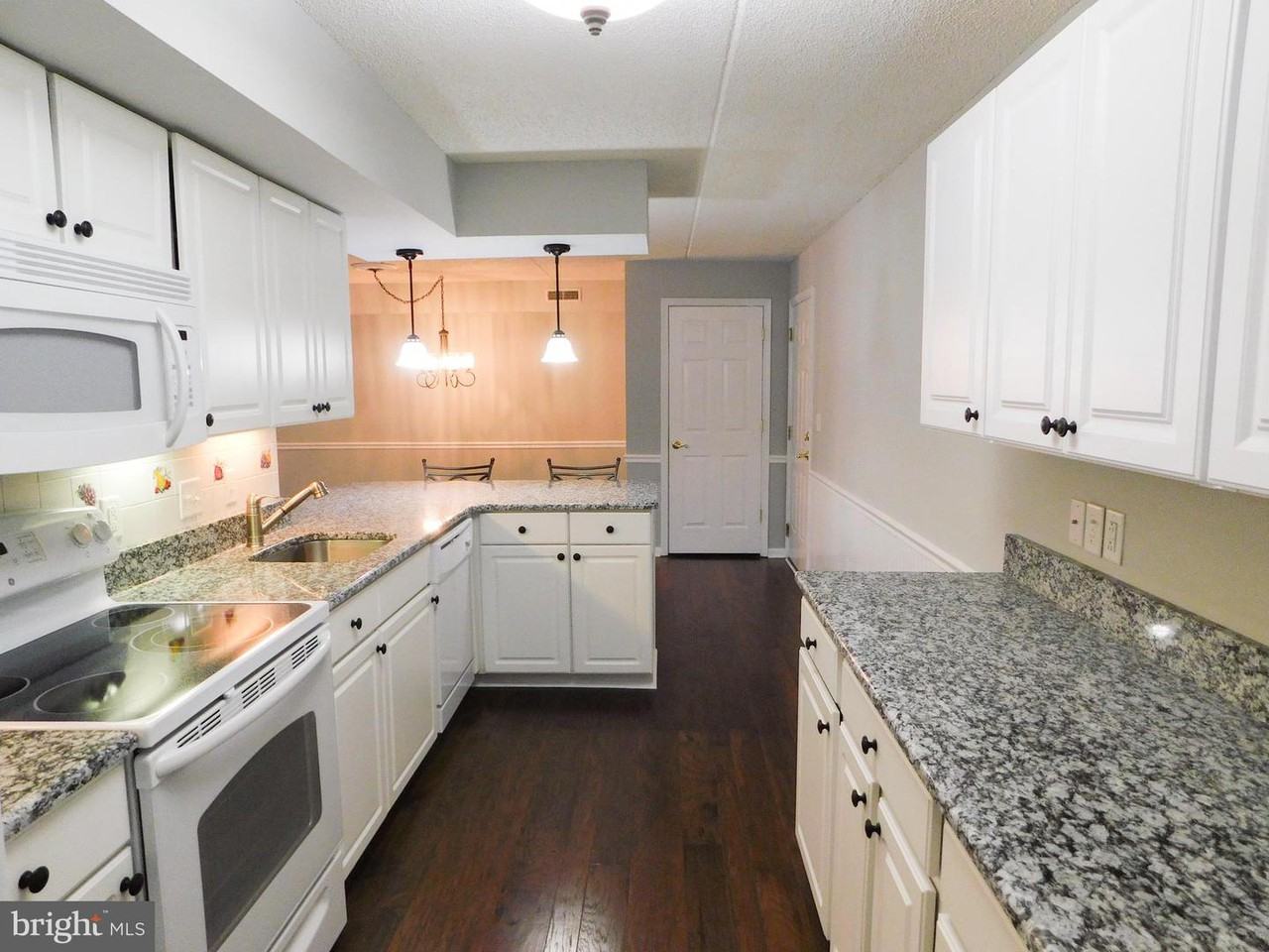 319 Brandon Rd - Photo 3 of 15